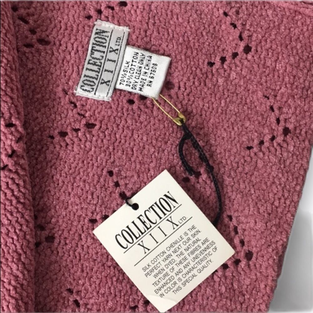 Collection XIIX pink scarf  - Picture 2 of 3